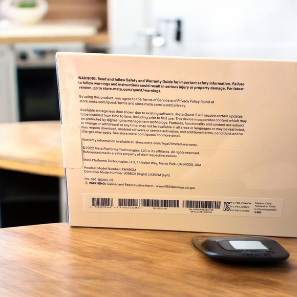 Meta Quest 2: All-In-One Wireless VR Headset - 256GB - Brand New Sealed - Picture 9 of 14